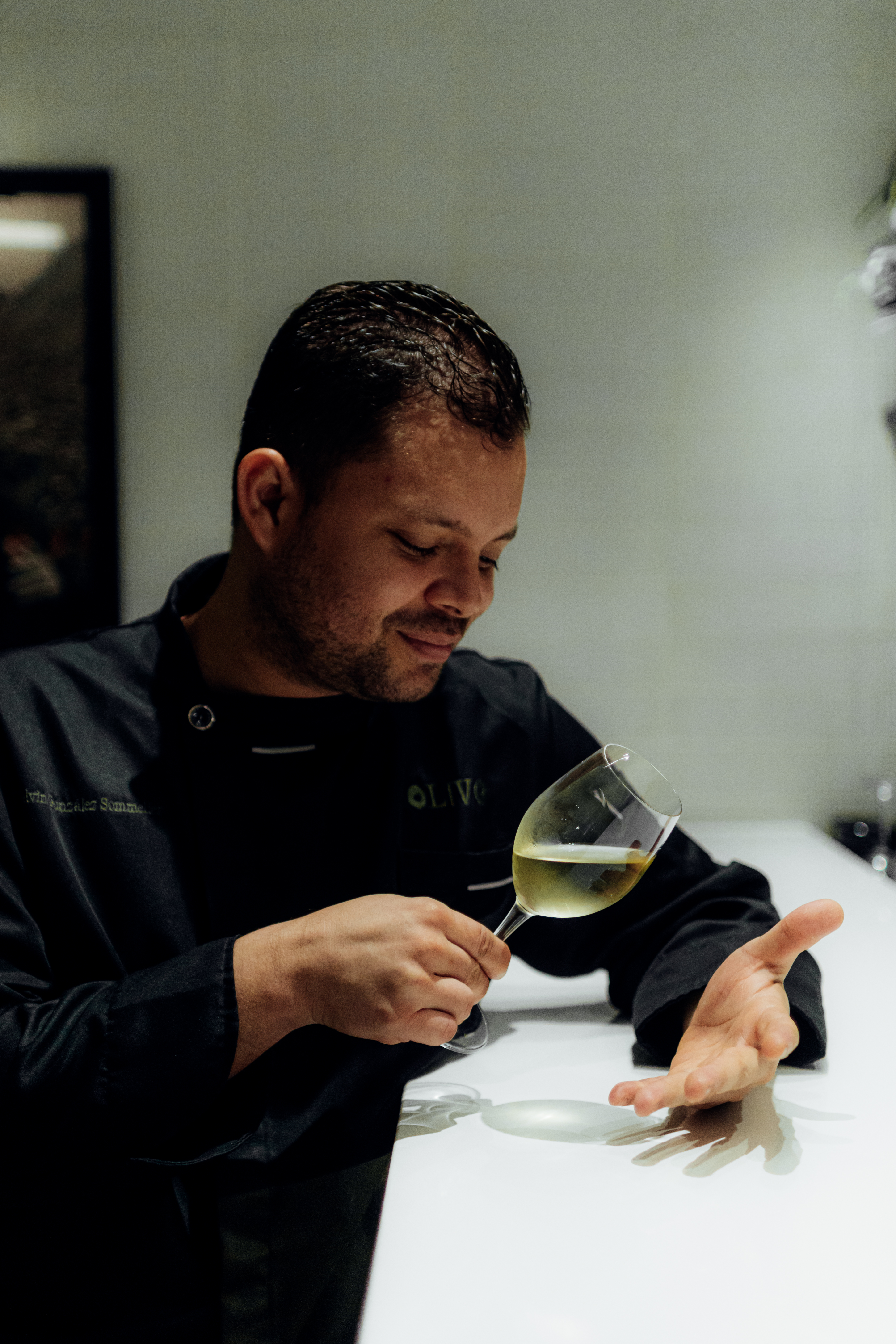 Retrato de Nelvin, Sommelier Nomada